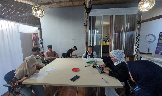 Client 2